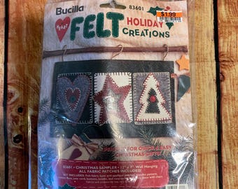 Vintage NIP Bucilla Heart Felt Holiday Creations 83601 Christmas Sampler Kit - Wall Hanging