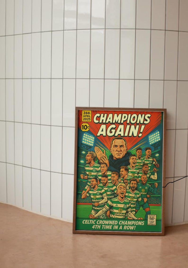 Pu&ograve; includere: Una copertina di fumetto vintage con un gruppo di calciatori in uniforme verde e bianca che festeggiano una vittoria. La copertina recita "Champions Again!" e "Celtic Crowned Champions 4th Time in a Row!"