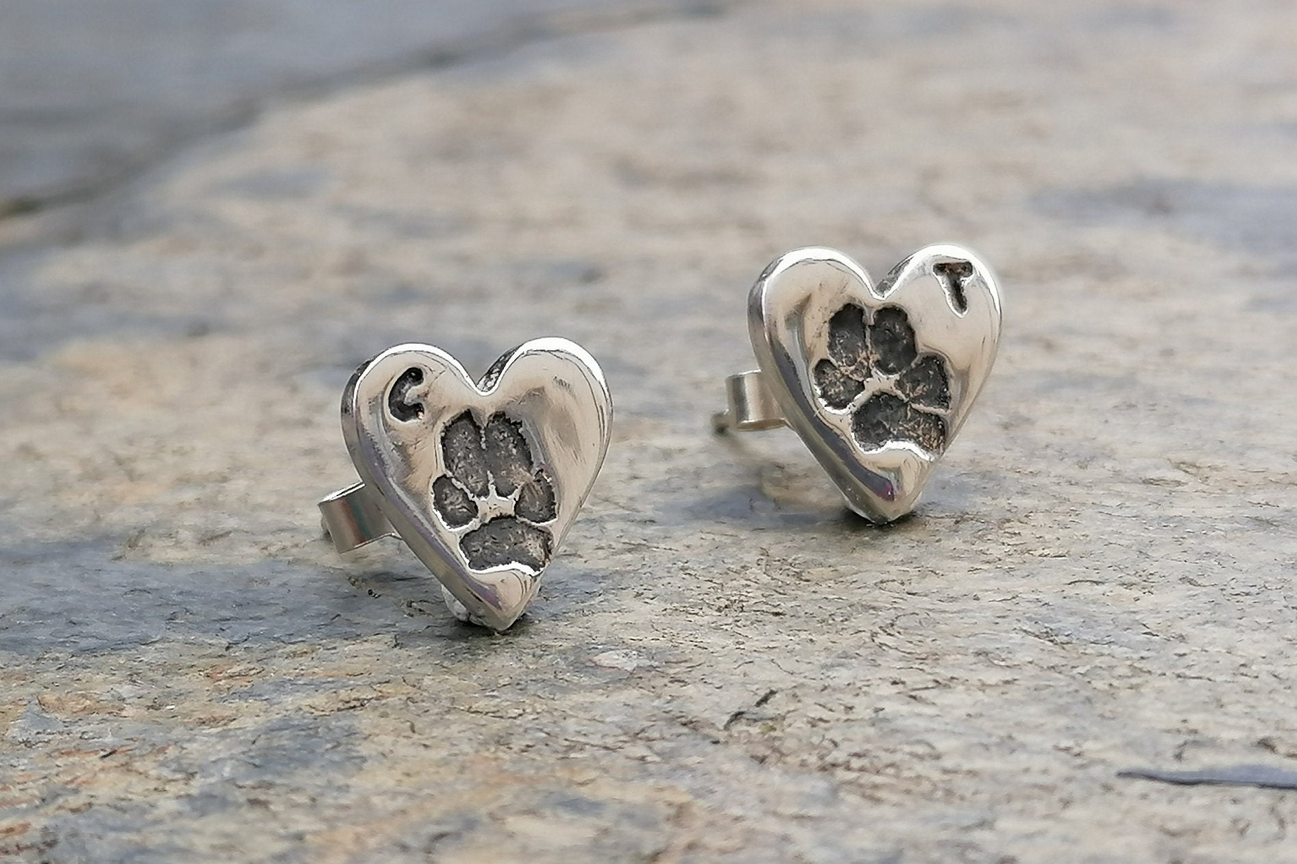 Paw Print Stud Earrings Black and Sterling Silver 9mm Diameter Paw Print Stud Earrings Black and Sterling Silver 9mm Diameter