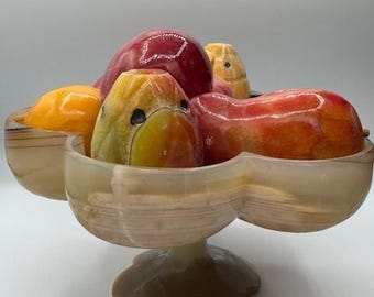 Vintage Onyx Fruit Bowl with Hand-Carved Stone Fruits – Mid-Century Decorative Centerpiece