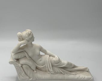 Vintage Reclining Lady Sculpture – Classical Style