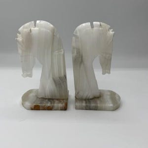 Vintage Onyx Horse Head Bookend – Mid-Century Modern Decor (set of 2)