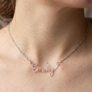 Personalized Wire Name Necklace – Silver Plated Custom Name Jewelry