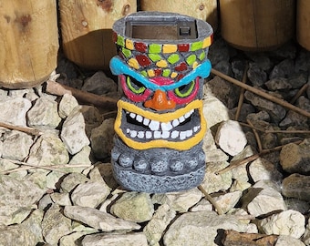 tiki man statues , solar powered light hand painted colourful tiki bar decor, hawaiian tiki bar, tropical patio decor,summer garden ornament