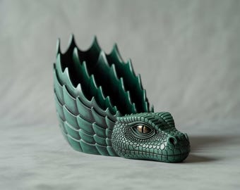 Organizador de escritorio con diseño de escamas de dragón (STL): Portalápices de fantasía impreso en 3D