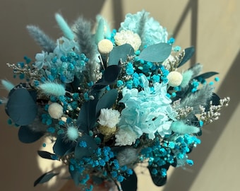 Preserved Blue Flower Bouquet: Elegant Home Accent