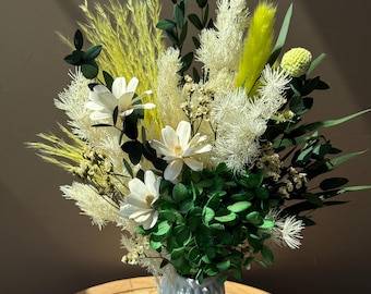 Dried Flower Arrangement, Green Botanical Bouquet, Minimalist Home Decor