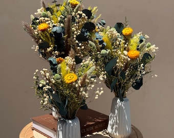 Solvia Dried Flower Bouquet in Yellow & Green – Round Centerpiece in 3 Sizes | With or Without Vase | Home Decor or Gift