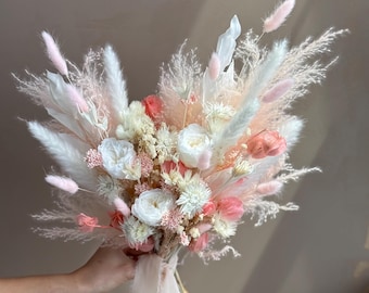 Peach Whisper Dried Flowers Bouquet: Timeless Home Décor & Thoughtful Gift