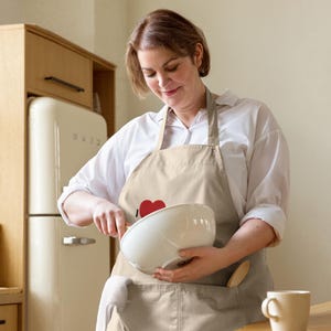 Organic Cotton Apron Embroidered &quot;I Love Cooking&quot; - Adjustable Kitchen Cooking Apron for Men & Women, Eco-Friendly Chef Gift