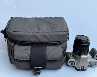 Padded Case Logic Camera Bag Black  w/Gray interior - Film or Digital