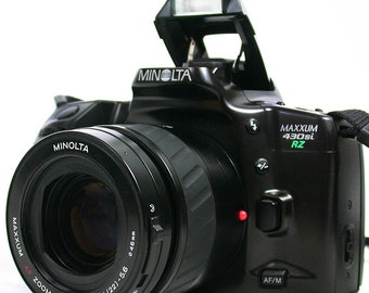 Minolta/sony A Mount SIGMA 70-300mm DL Macro Super F:4-6.3 Telephoto