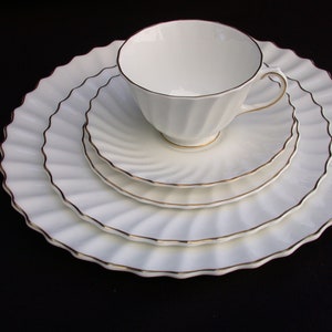 Royal Doulton pc Place Setting Dinner- Salad- Bread -Plate- Cup & Saucer-White Swirl -Gold trim