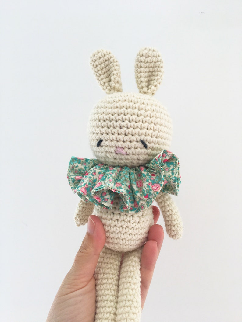 Amigurumi bunny, bunny Soft toy, bunny stuffed toy, crochet stuffed toy, crochet softie, white bunny doll, baby room, kid room, home decor imagem 6