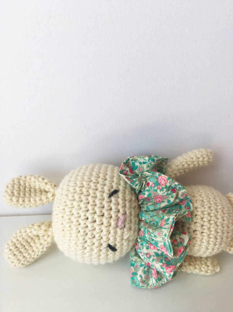Amigurumi bunny, bunny Soft toy, bunny stuffed toy, crochet stuffed toy, crochet softie, white bunny doll, baby room, kid room, home decor imagem 5