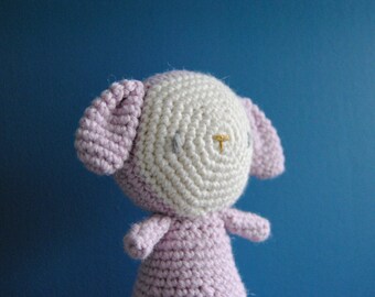 Amigurumi softy toy, lamb toy, lamb Amigurumi, cute lamb, kawaii lamb toy, plushie lamb, pink lamb