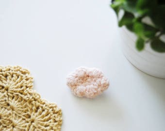 Crochet cloud brooch, cloud pin, pastel pink, ready to ship