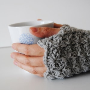 Light grey fingerless gloves, crocheted, handmade, ready to ship image 1