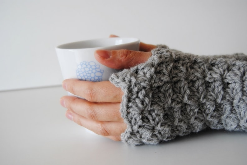 Light grey fingerless gloves, crocheted, handmade, ready to ship image 1