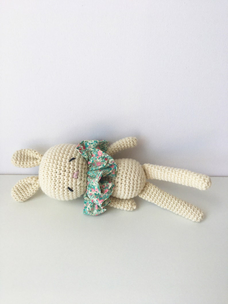 Amigurumi bunny, bunny Soft toy, bunny stuffed toy, crochet stuffed toy, crochet softie, white bunny doll, baby room, kid room, home decor imagem 4