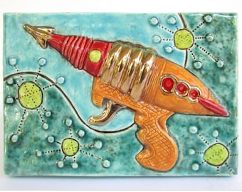Retro Ray Gun Ceramic Art Tile, 4x6