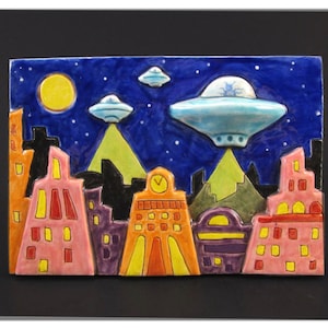 UFO Flying Saucer Handmade 4x6 Ceramic Art Tile