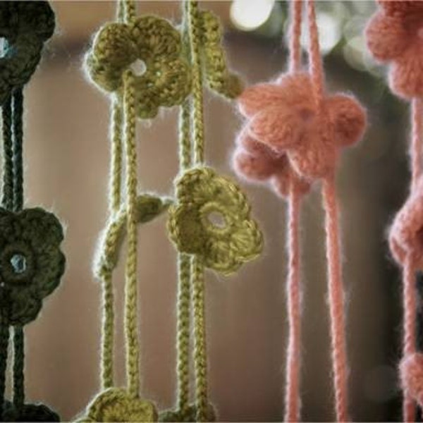 Crochet Daisy Chain Wrap Neck Wear, Jewelry, Neck Accessory, Daisy Chain