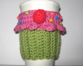 Cupcake Coffee Cozy in Crochet - Strawberry and Pistachio