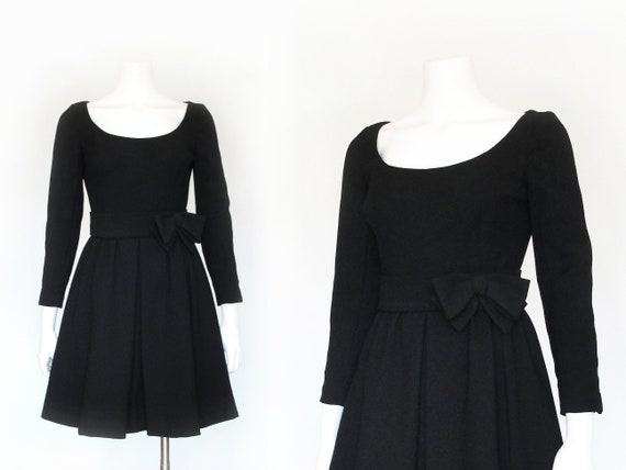 1960s Fall / Winter Dress | 60s Little Black Dress