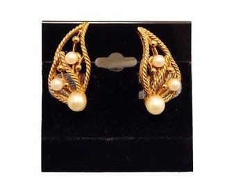 Napier Pearl Leaf Clip On Earrings Vintage Gold Tone Comfort Adjustable Screwbacks