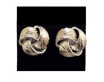 Lisner Leaf Button Comfort Screwback Earrings Vintage Silver Tone Layered Brush Lined Rib Edge