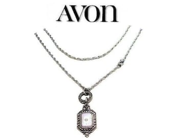 Avon Mother Of Pearl Necklace Silver Tone Vintage Square Pendant Crystal Twisted Rope Link Chain