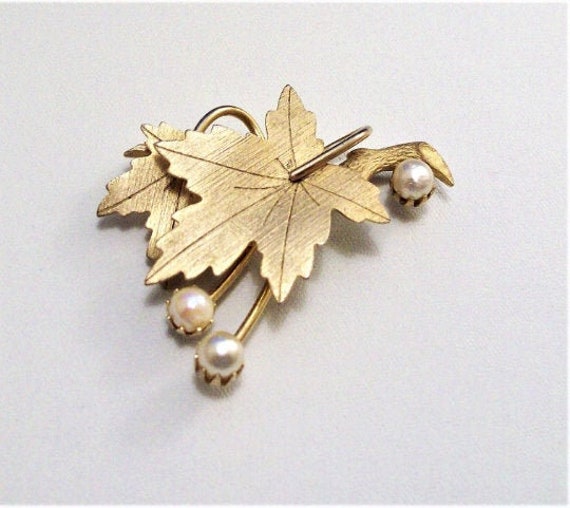 Sarah Coventry Pearl Leaf Pin Brooch Gold Tone Vi… - image 7