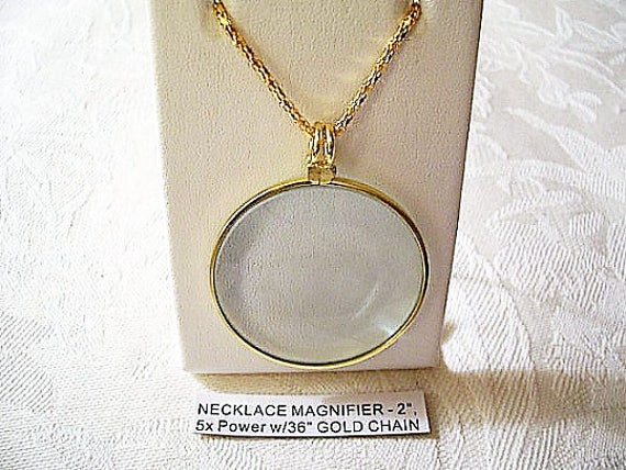 Chanel Vintage CC Logo Gold Chain Loupe Pendant Necklace