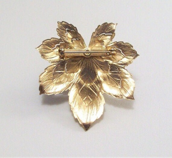 Sarah Coventry Maple Leaf Three Layered Pin Brooc… - image 2