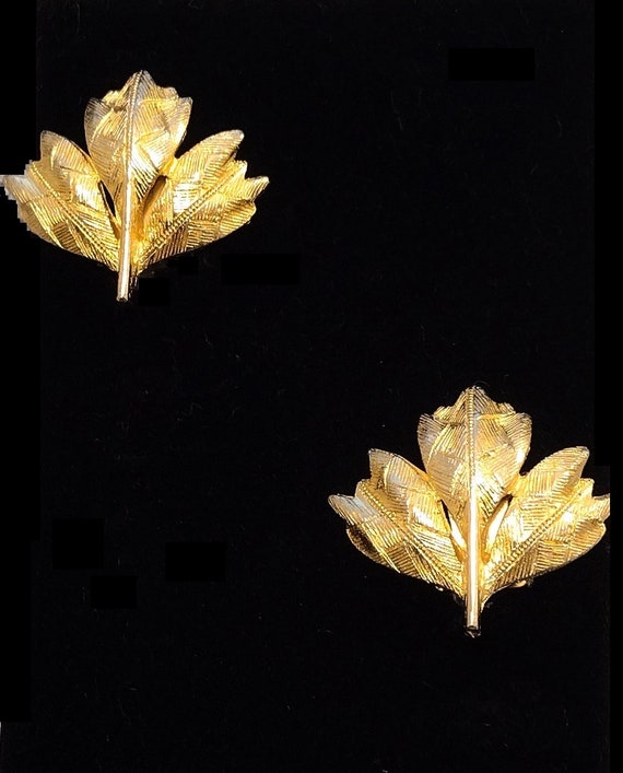 Brushed Small Leaf Clip On Earrings Vintage Gold … - image 3