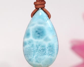 Leren larimar-stenen hanger, geboorde larimar, boho larimar-hangerketting met leren koord, cadeau
