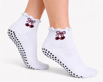 Cherry on core, short Pilates grip sock