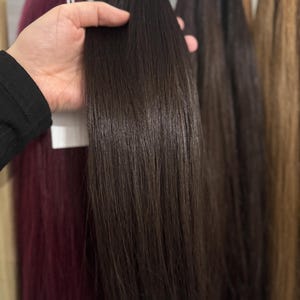Mörkbruna slaviska hårförlängningar: Remy Cuticle Aligned Double Drawn 50g
