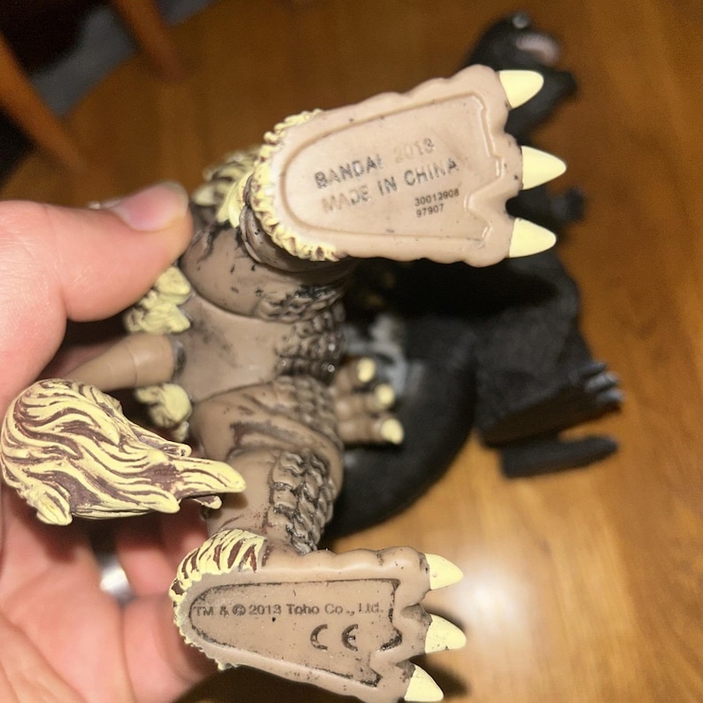 Godzilla & King Caesar Action Figures Bandai Toho A4 image 3
