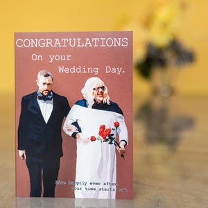 Tarjeta de boda Taskmaster de Alex Horne y Frankie Boyle / Tarjeta de boda divertida / Tarjeta de boda para un fan del programa Taskmaster / En blanco 5x7 / Ecológica