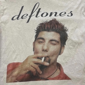 Deftones Preowned Small Band T-shirt