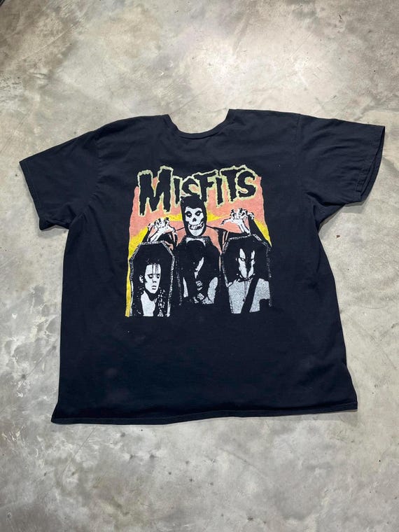 Misfits Preowned 2XL T-shirt - Etsy