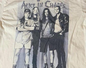 Alice in Chains PreOwned Large Band Tshirt