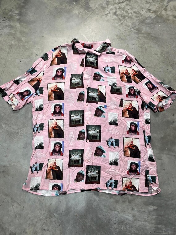 Notorious BIG Preowned Large Band Button Down T-s… - image 2