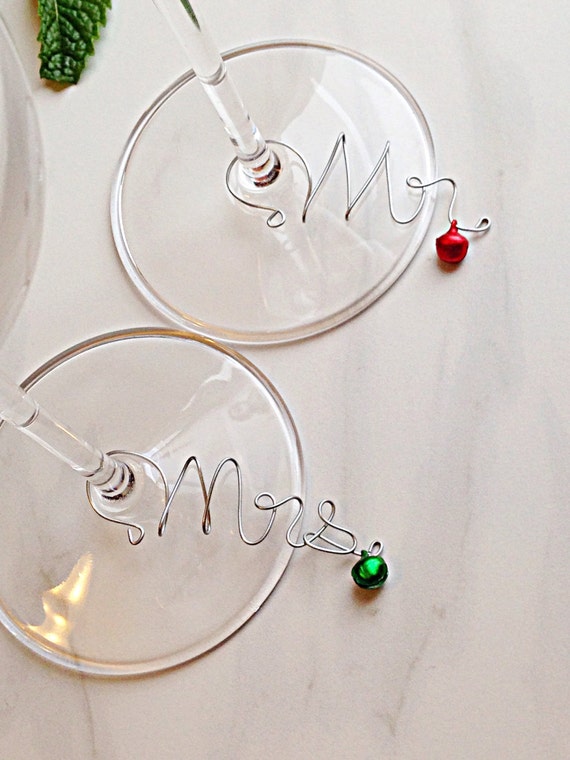 Wine Glass Chm, Personalized Wine Chm, Wedding Favor, Bridesmaid Wine Chms