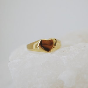 SALE Carina Signet Ring ready-to-ship image 2