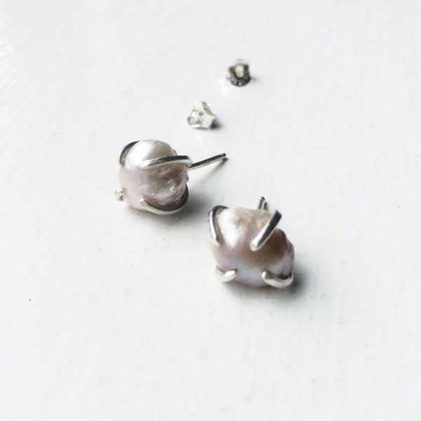 Grey Pearl Studs