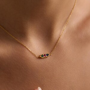 Mom Kid Necklace with Birthstone, Personalized Birthstone Necklace for Mom, Mom Birthstone Necklace,Mothers Birthstone Necklace,Gift for Mom