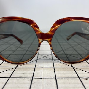 Vtg Italian Eyewear - Etsy display picture 2